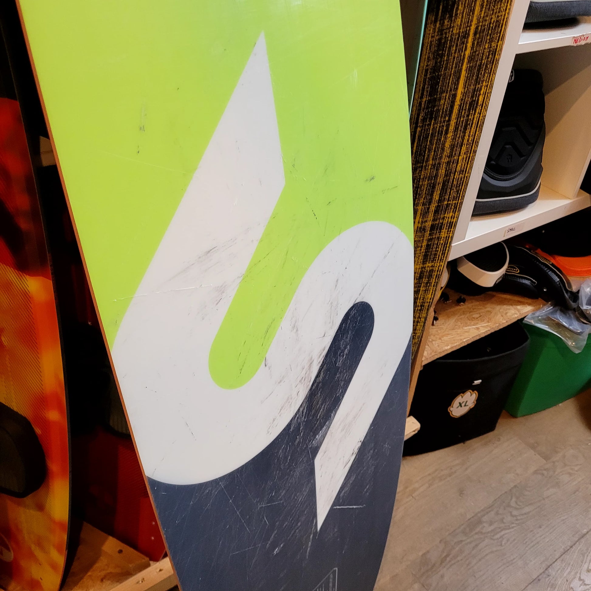 Slingshot SALMON Wakeboard 155cm - NUM14 USED | 24 - Wakeboards (GRADE A)