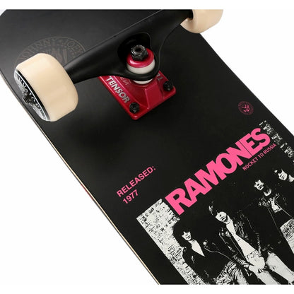 Globe G2 Ramones "Rocket to Russia" 8.0 - Complete Skateboard - Skateboards